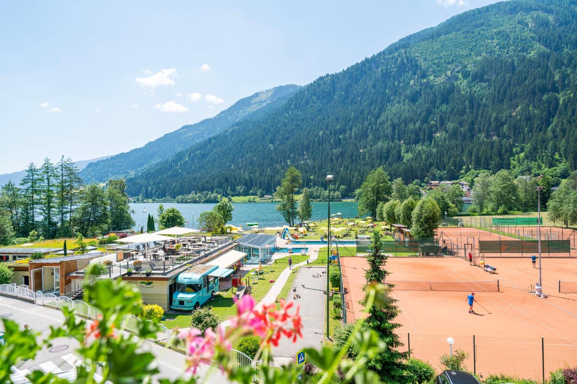 Hotel Alte Post Feld am See Luaran gambar